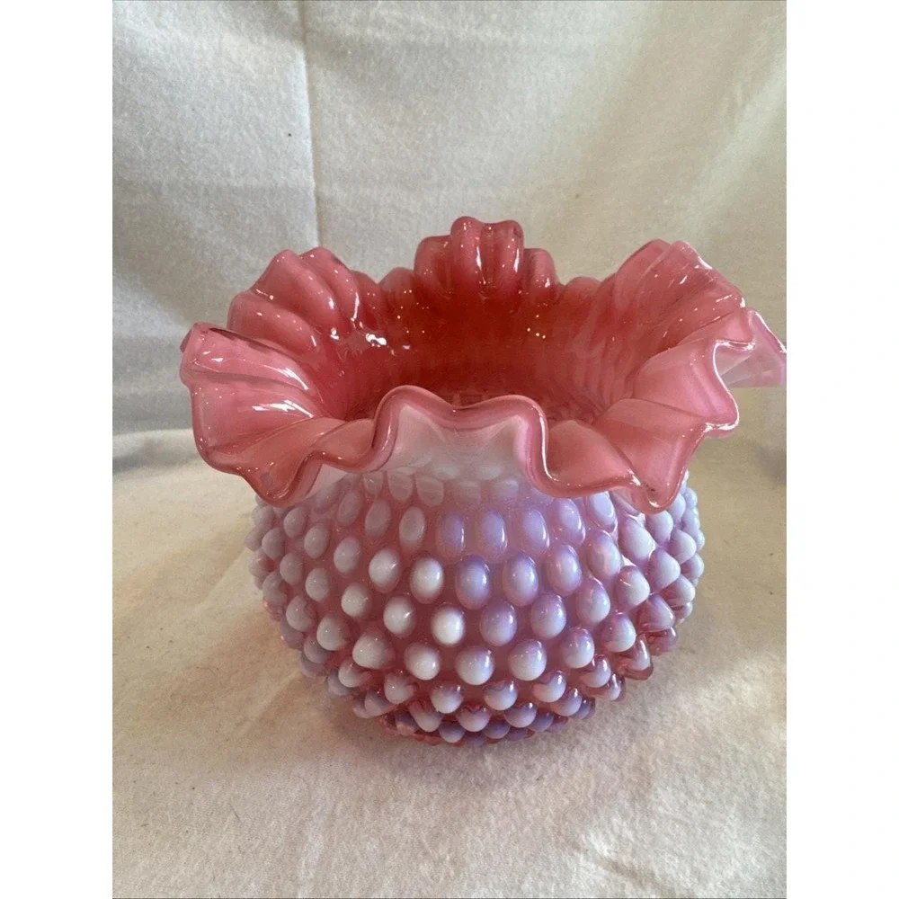 FENTON Hobnail Opalescent Ruffled Crimp Cranberry‎ Art Glass Rose Bowl Vase 5x6